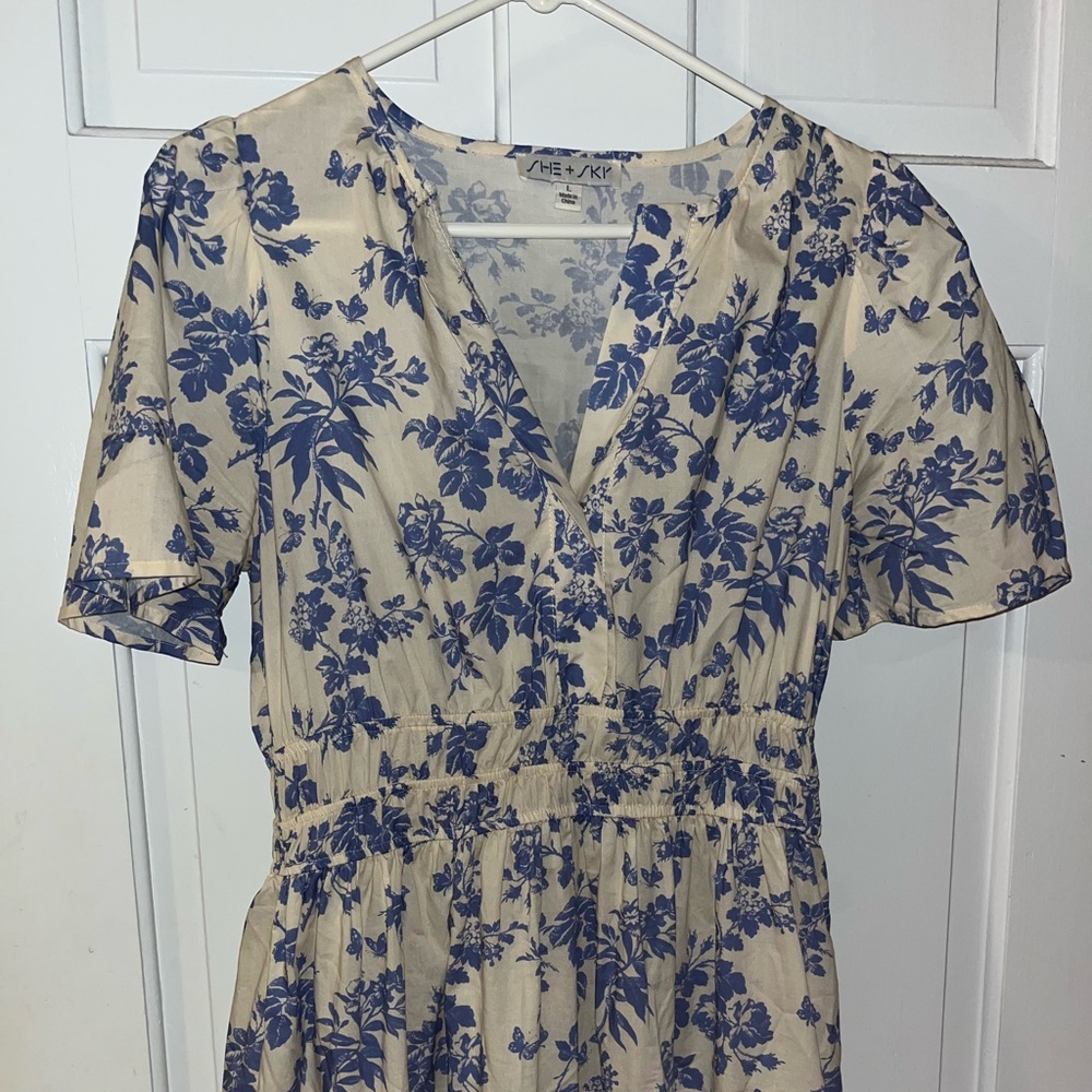 She + Sky Cream and Blue Floral Blouse